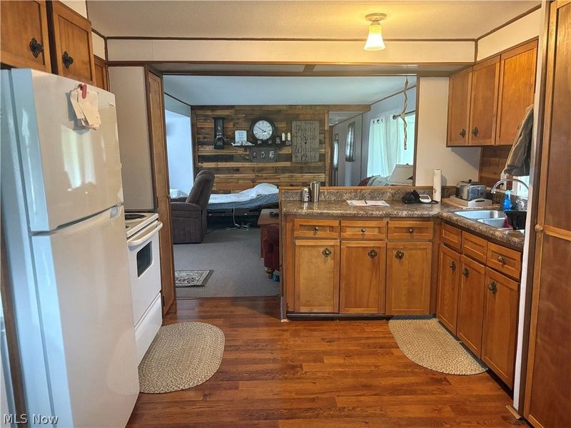 243 Park Avenue, New London, OH 44851 Photo 4