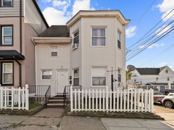 262 Union Ave, Paterson, NJ 07502