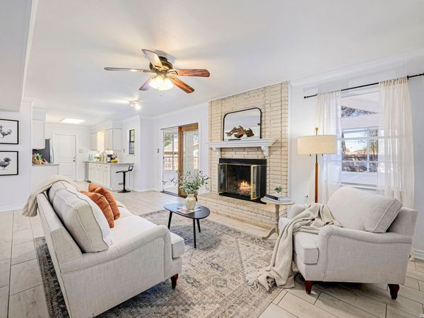 5801 Windvale Drive, Windcrest, TX 78239