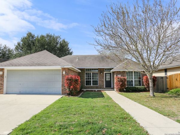 2172 Bentwood, New Braunfels, TX 78130