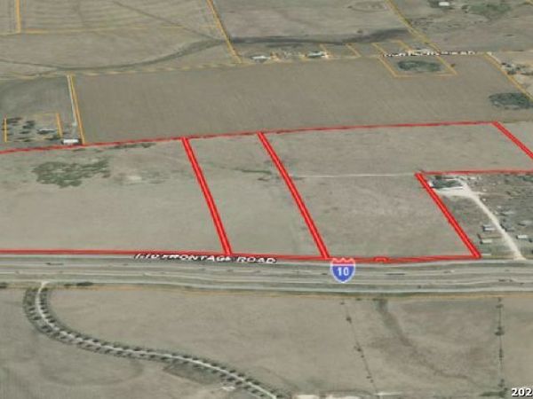 70 +/- ACRES IH 10, Seguin, TX 78155