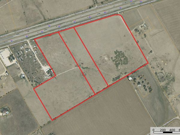 70 +/- ACRES IH 10, Seguin, TX 78155