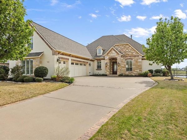 1213 Prestwick Court, Granbury, TX 76048