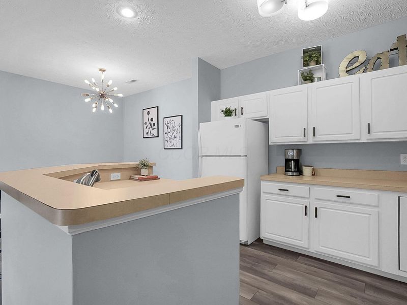 6220 Harbour Pointe, Unit 101, Columbus, OH 43231 Photo 11