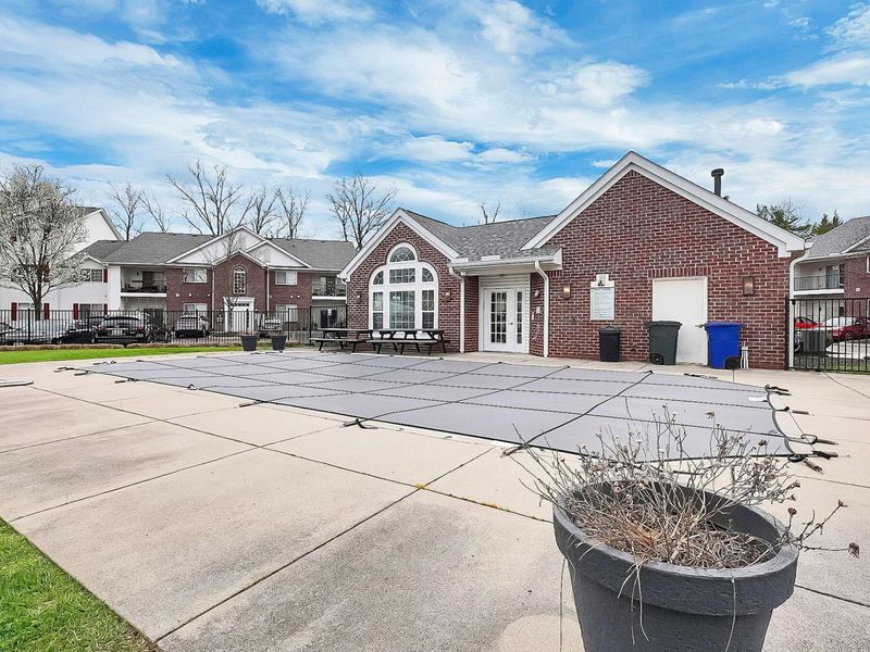 6220 Harbour Pointe, Unit 101, Columbus, OH 43231 Photo 24