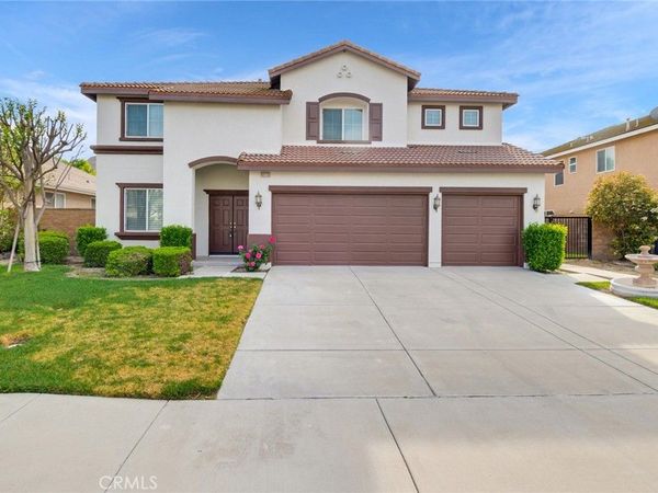 6056 Delaware Park Court, Eastvale, CA 92880