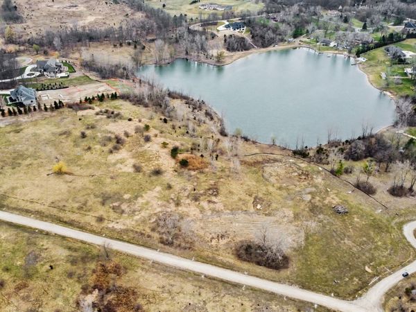 5670 E Stone Valley Drive, Ann Arbor, MI 48105