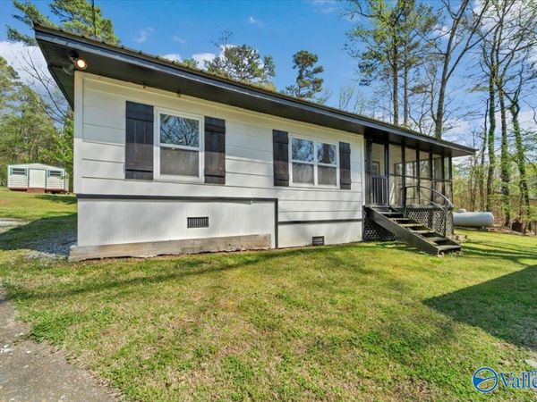 829 County Road 570, Rogersville, AL 35652