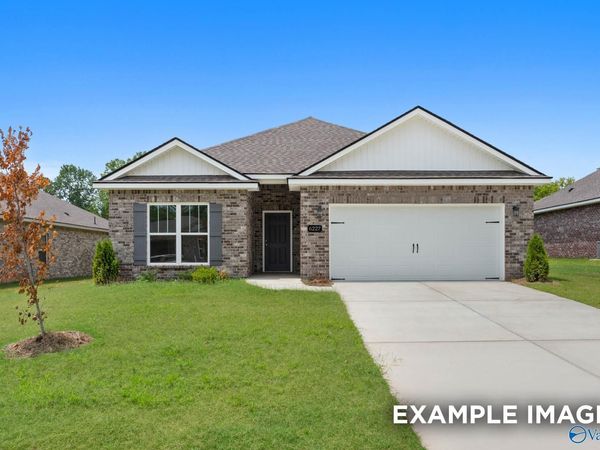 334 Creek Grove Avenue, New Market, AL 35761