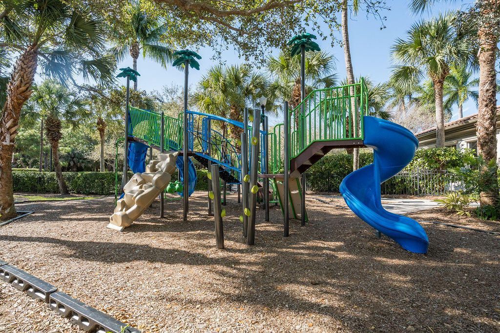 318 September Street, Palm Beach Gardens, FL 33410 Photo