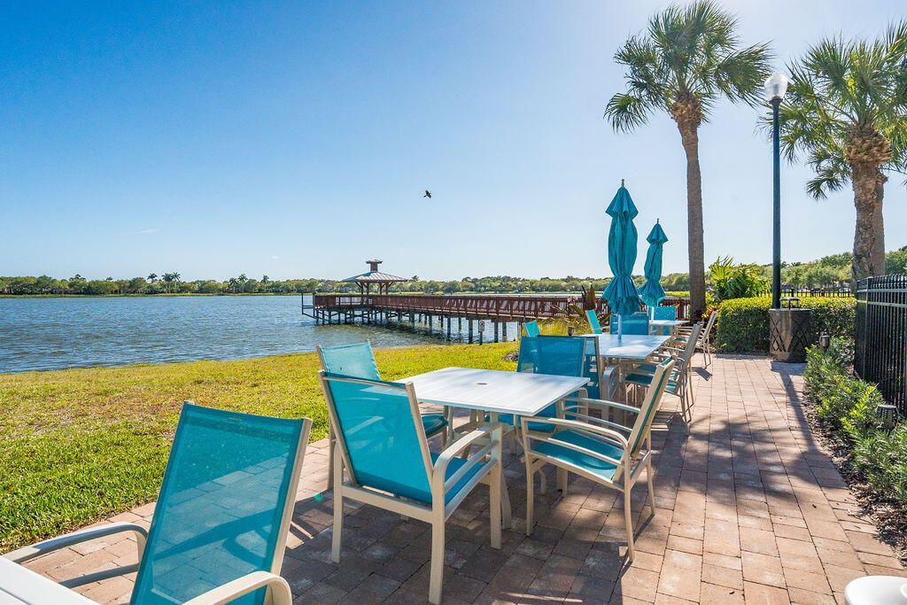 318 September Street, Palm Beach Gardens, FL 33410 Photo