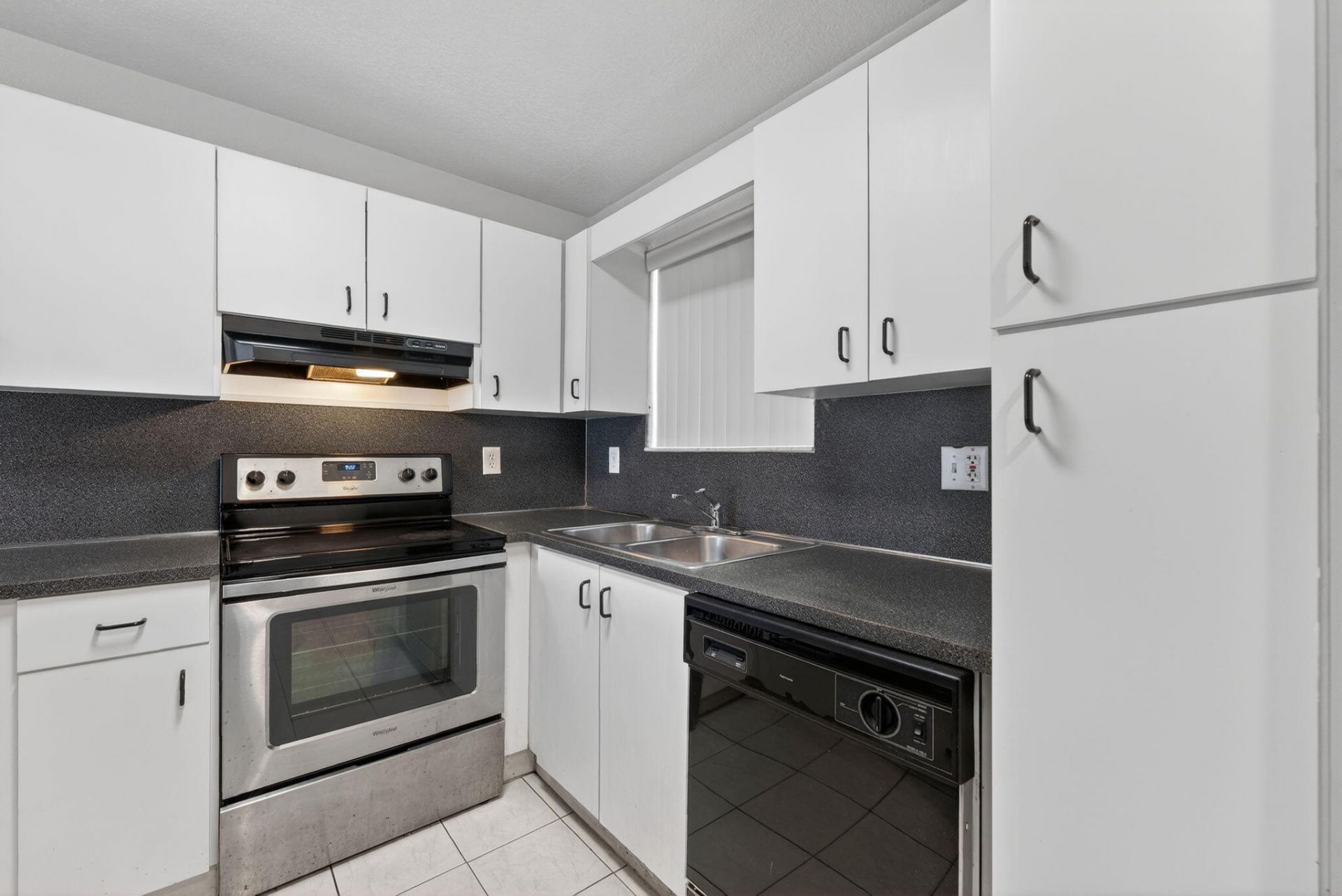 7011 W 29th Avenue, Unit 125, Hialeah, FL 33018 Photo