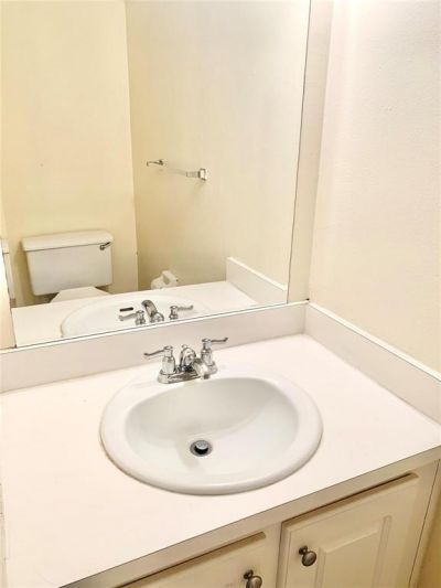 680 Tennis Club Drive, Unit 102, Fort Lauderdale, FL 33311 Photo