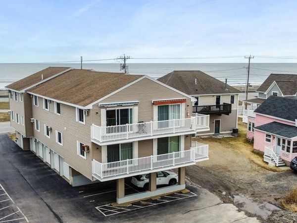 611 Ocean Boulevard, Unit 3, Hampton, NH 03842