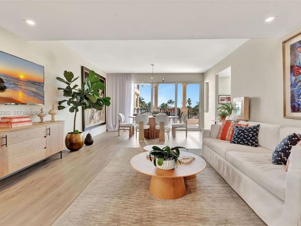 19136 Fisher Island Dr , Unit 19136, Miami Beach, FL 33109