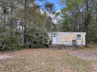 11094 Old Pee Dee Rd., Hemingway, SC 29554
