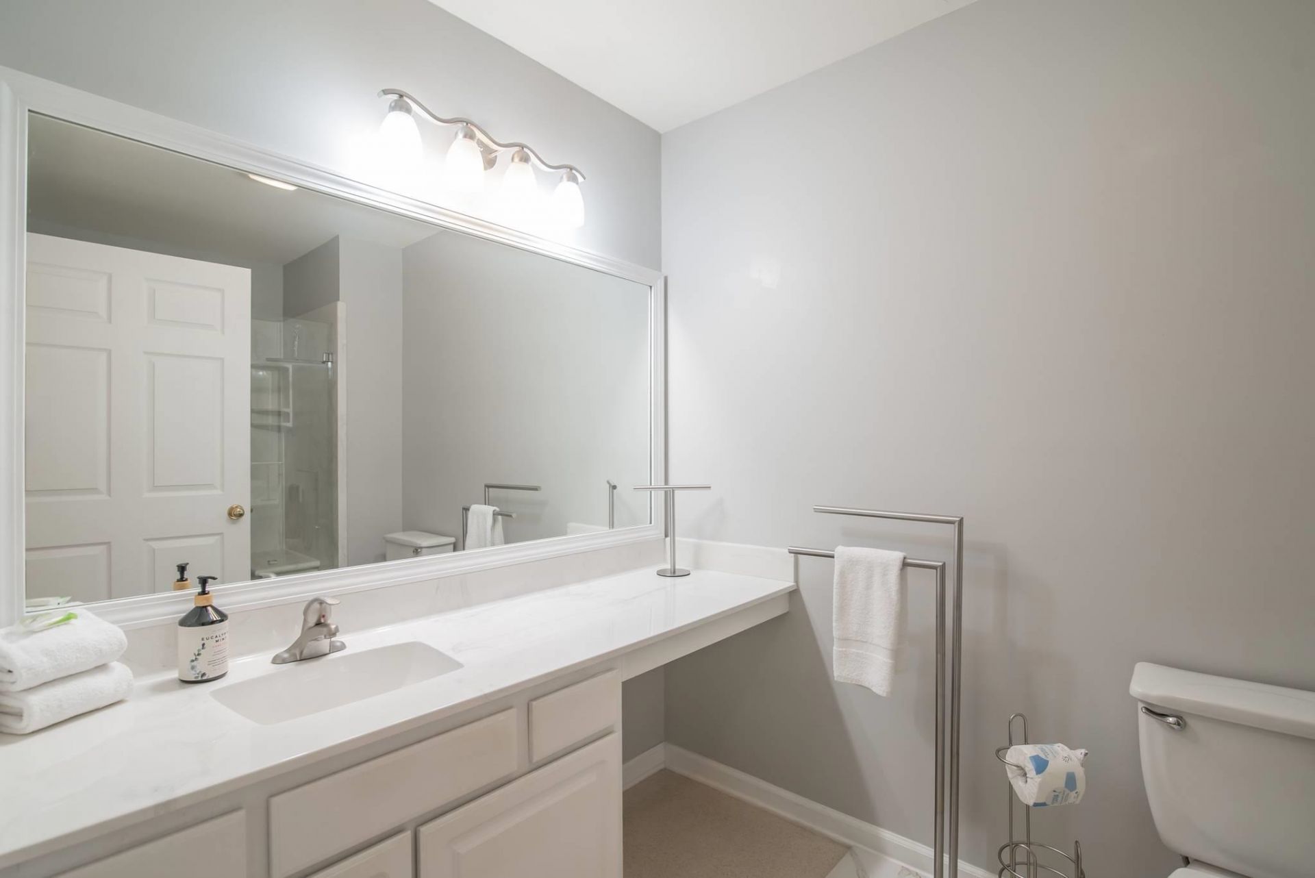 1125 Blue Stem Dr. Photo 17