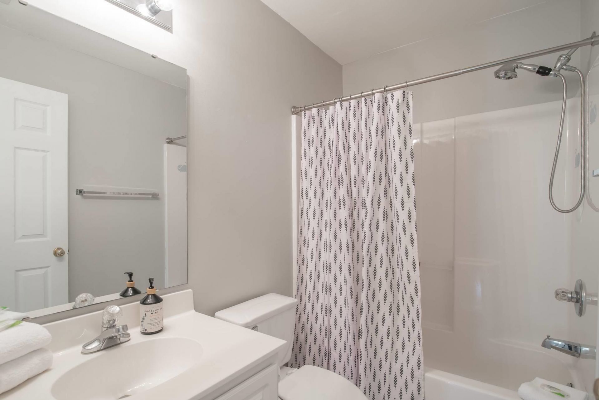 1125 Blue Stem Dr. Photo 18