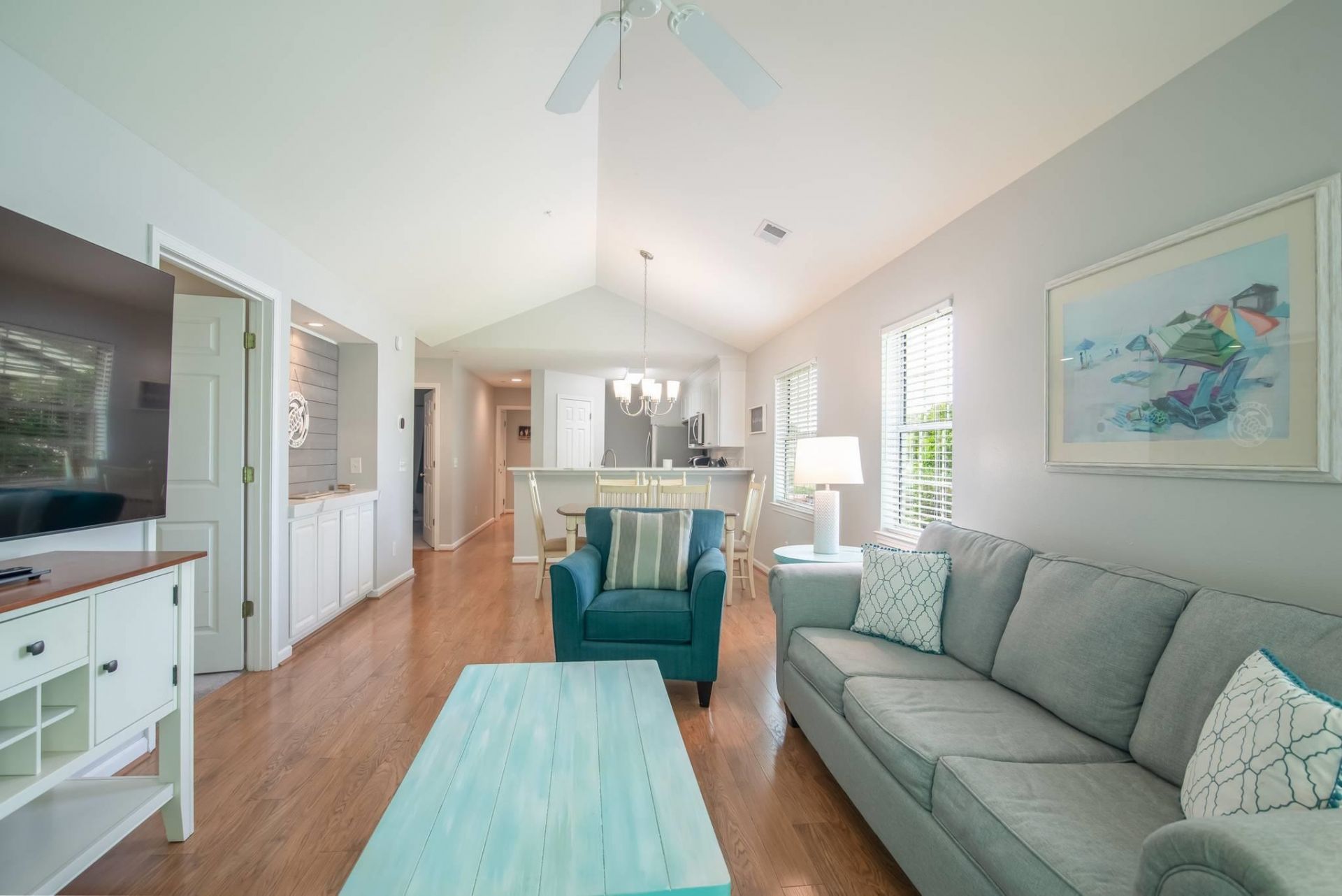 1125 Blue Stem Dr. Photo 4