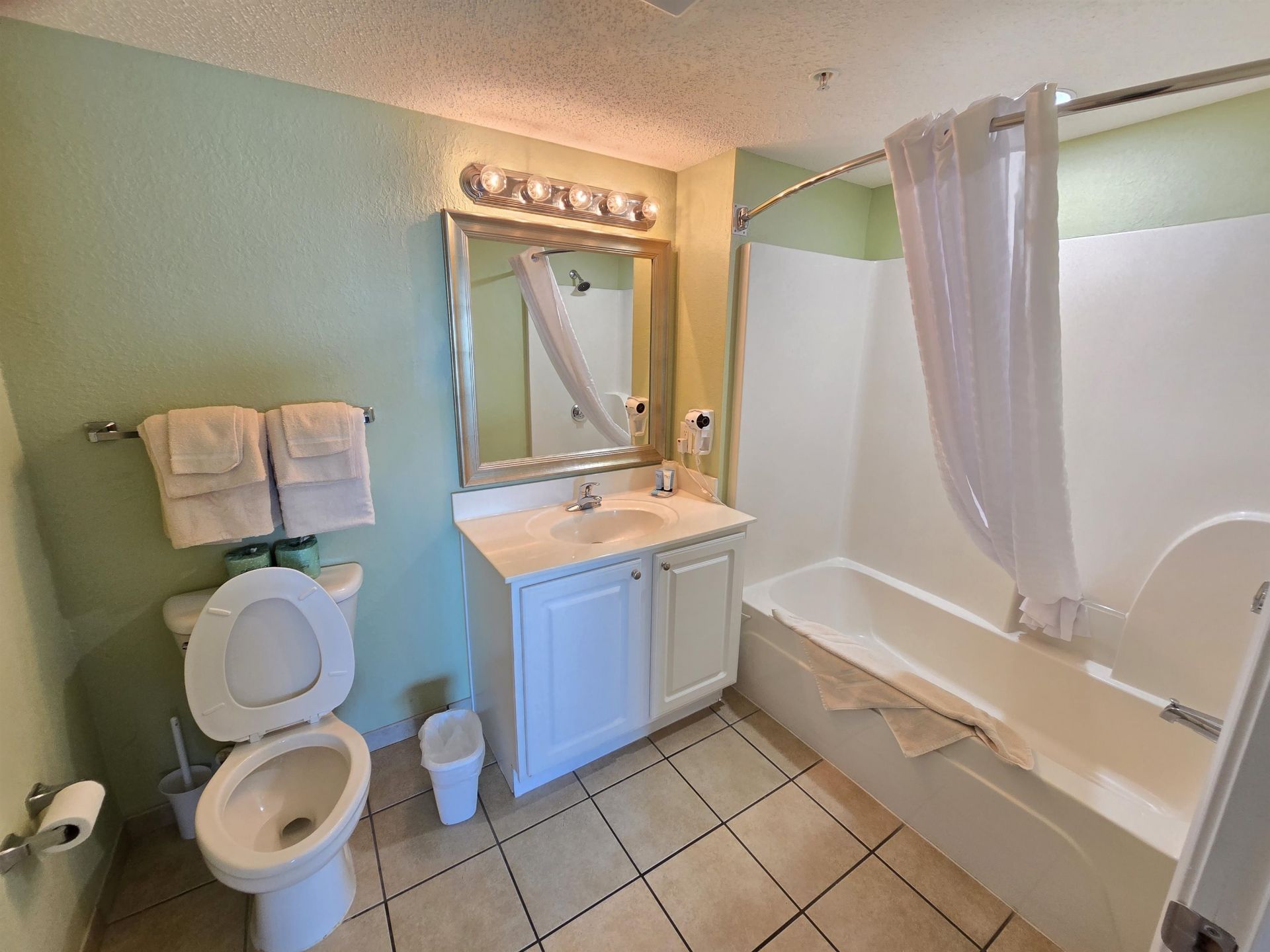 2007 S Ocean Blvd. Photo 10