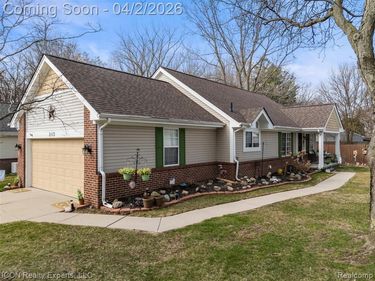 31873 Tall Pines Court, Roseville, MI 48066