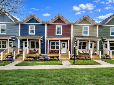 221 N Grove Street , Ypsilanti, MI 48198