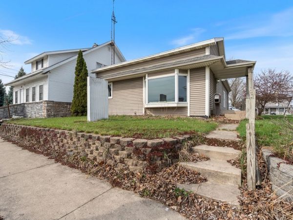 310 S Detroit Street, Warsaw, IN 46580