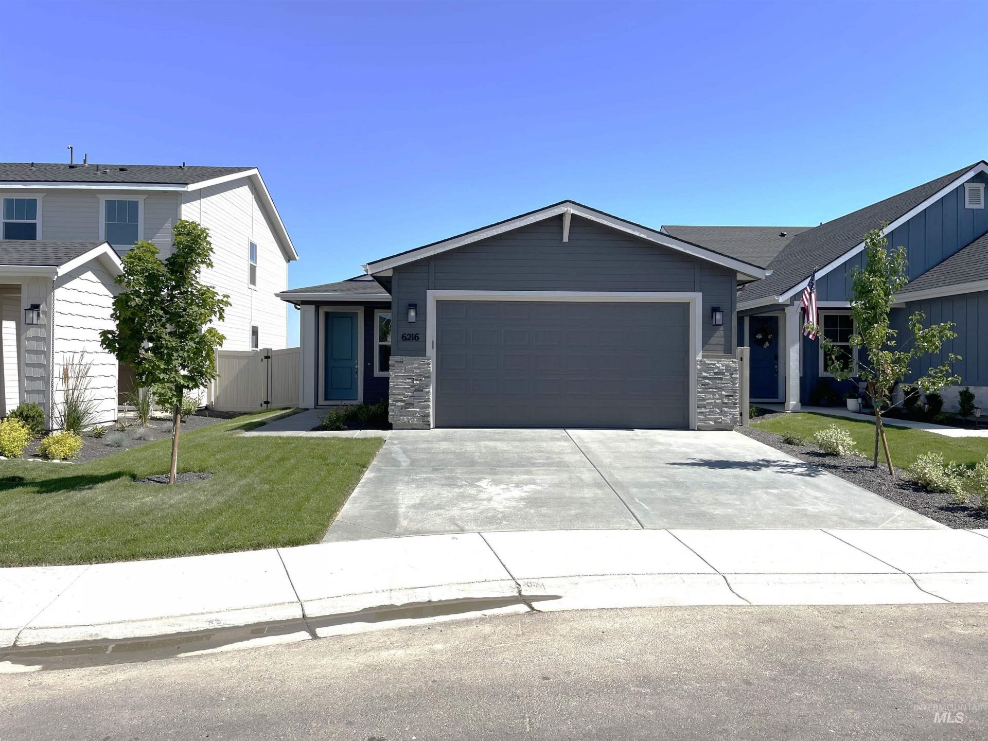 5905 N Backfire Way, Meridian, ID 83646 Main Photo