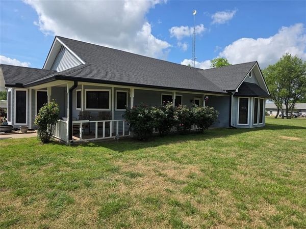 114 Lcr 465 , Mexia, TX 76667