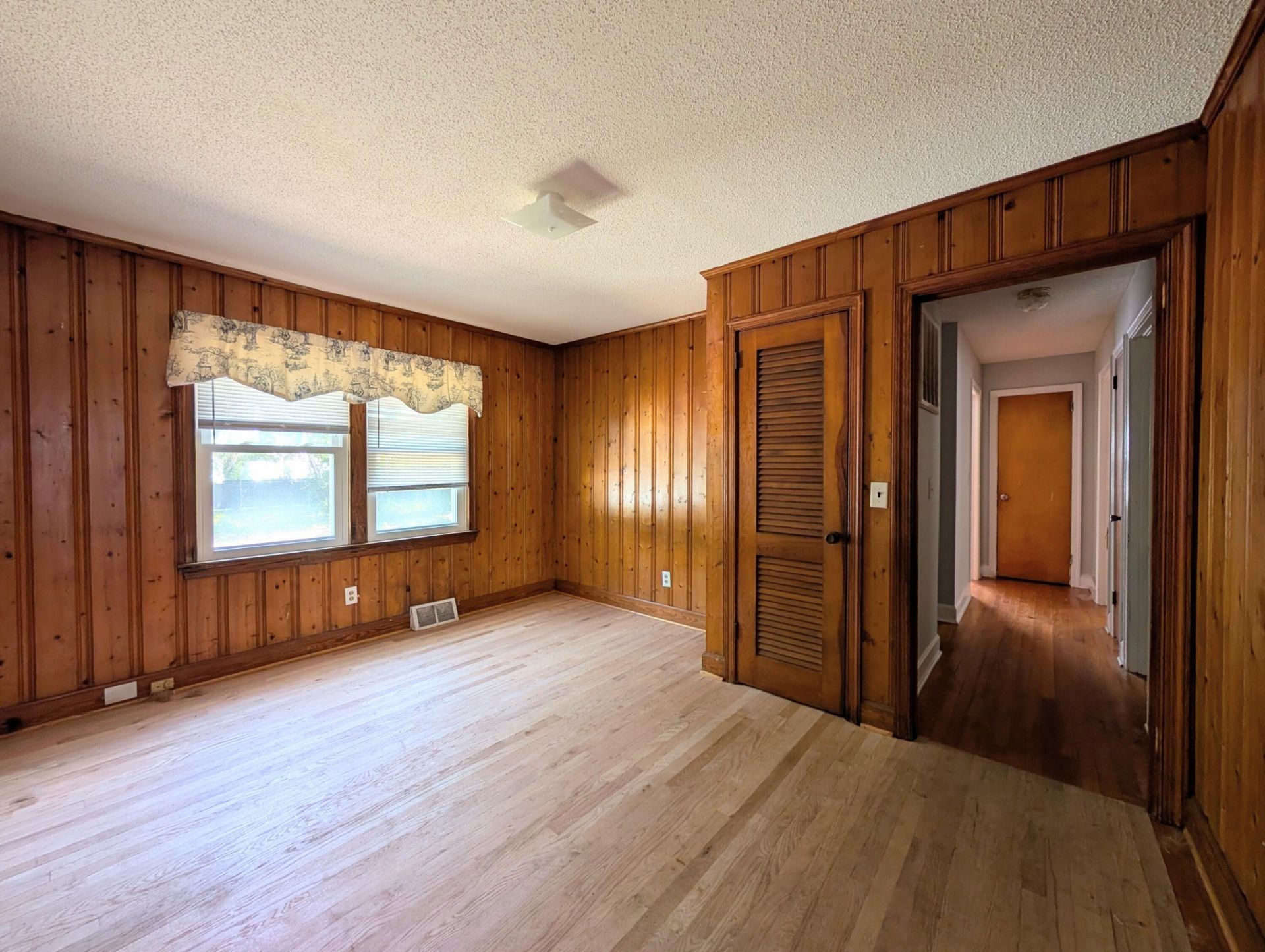 3121 Middle Street Photo 12