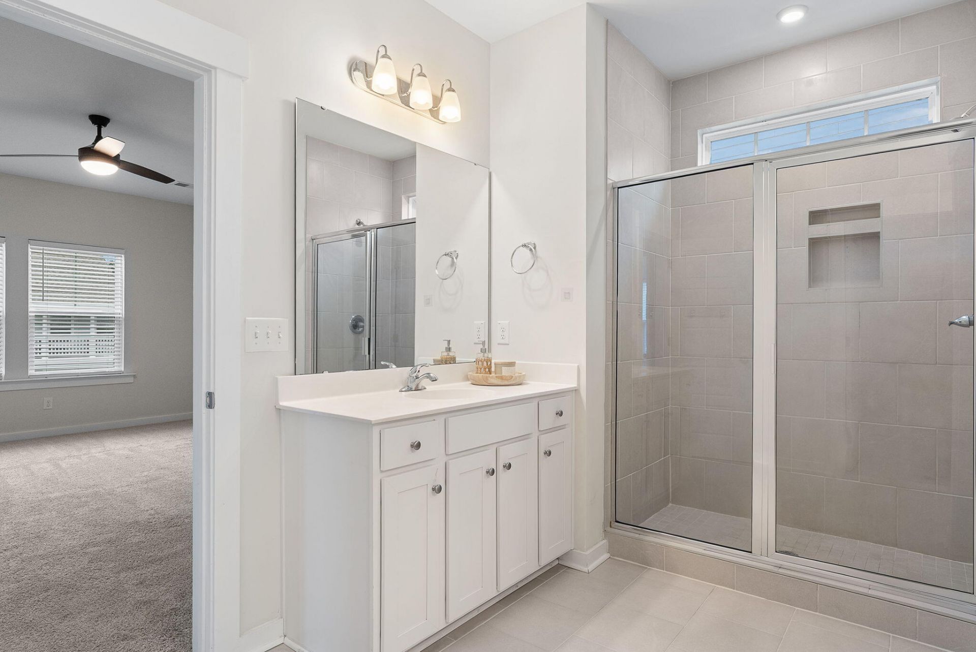 125 Trumpet Vine Drive Photo 29