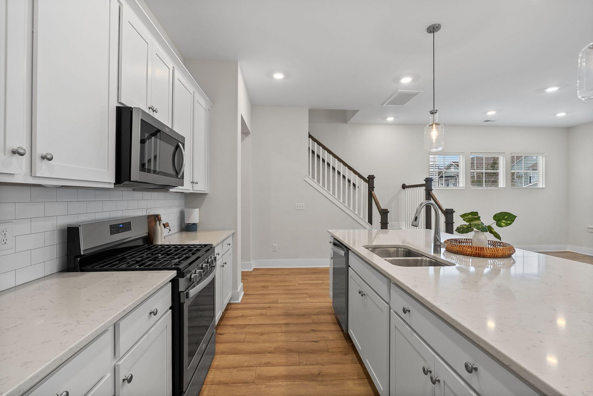 125 Trumpet Vine Drive Photo 9