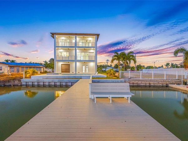 11460 7TH STREET E, TREASURE ISLAND, FL 33706