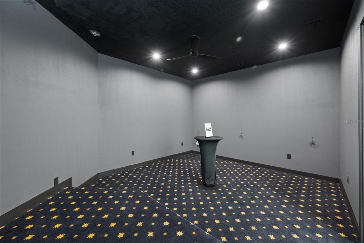 11460 7th Street E, Treasure Island, FL 33706 Photo