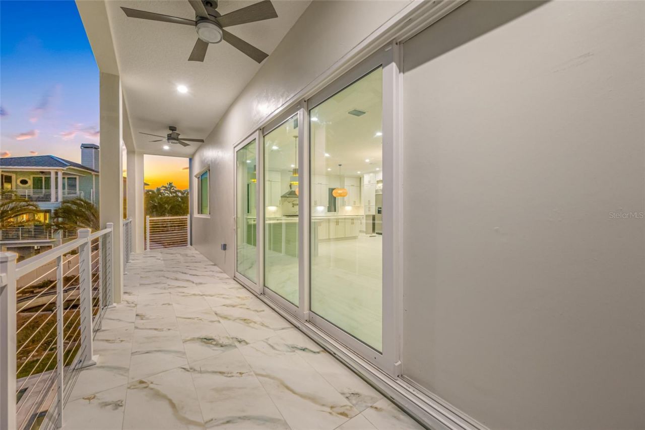 11460 7th Street E, Treasure Island, FL 33706 Photo