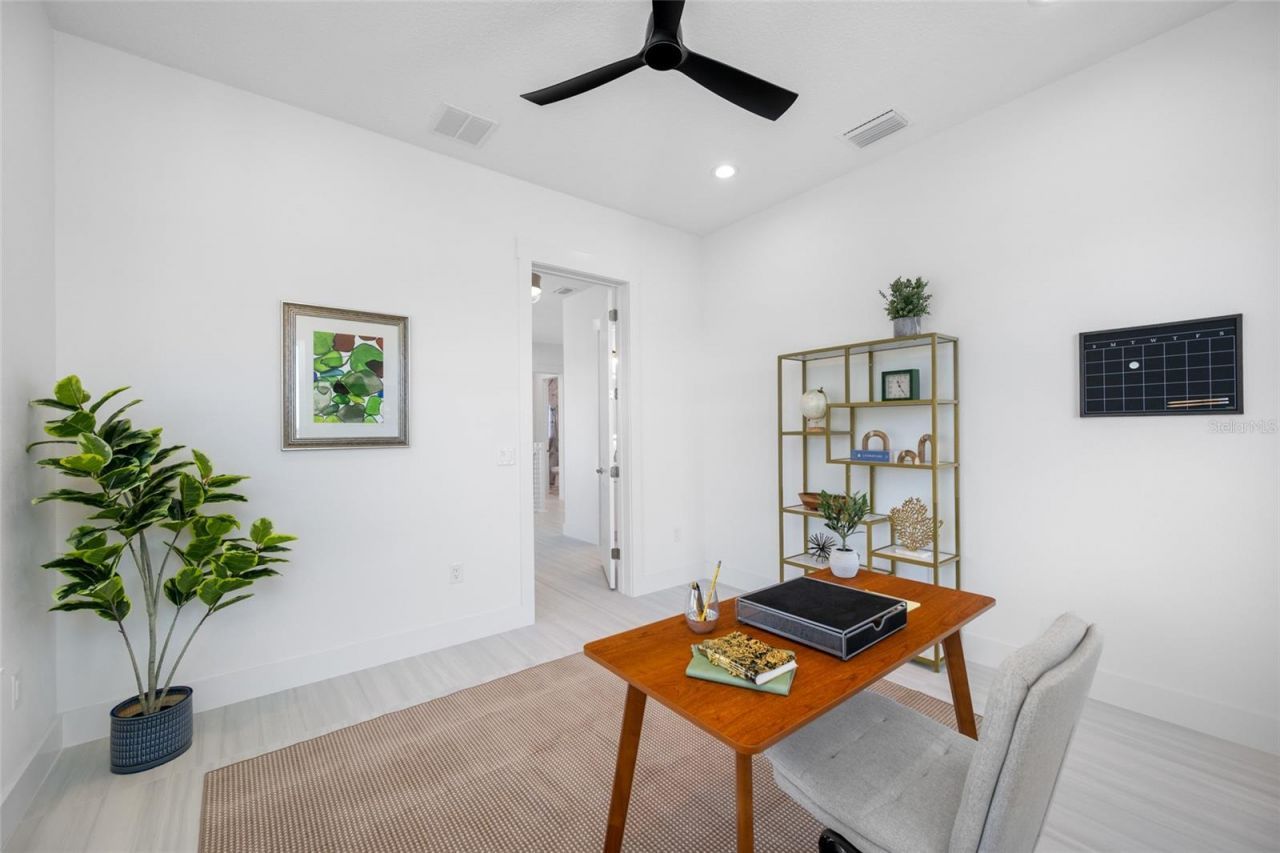 11460 7th Street E, Treasure Island, FL 33706 Photo