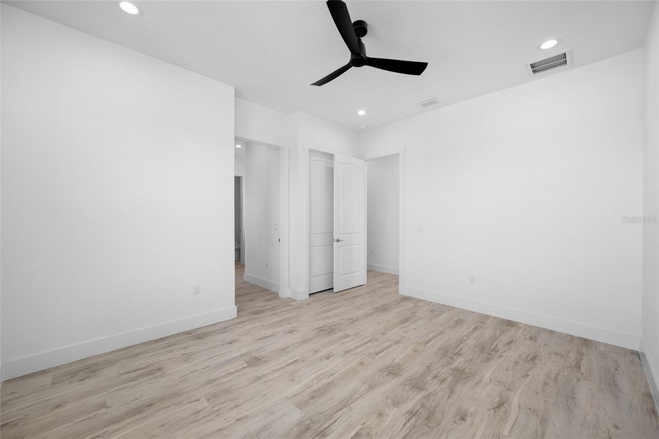 11460 7th Street E, Treasure Island, FL 33706 Photo