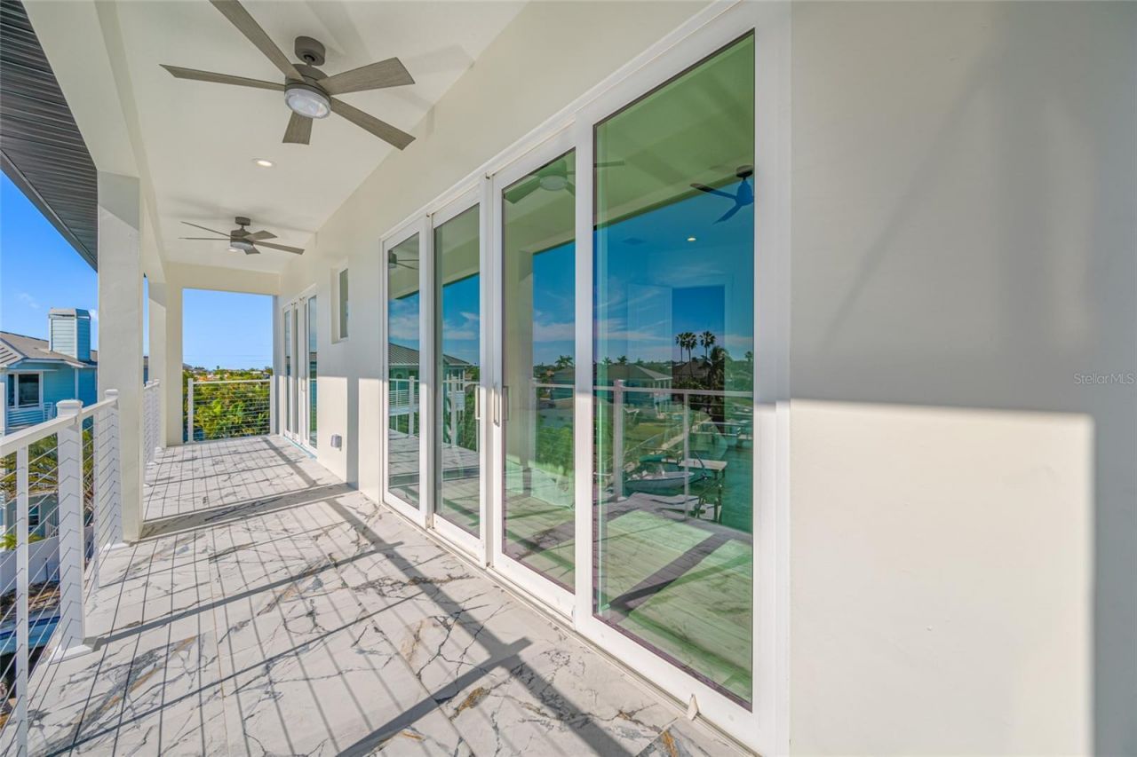 11460 7th Street E, Treasure Island, FL 33706 Photo