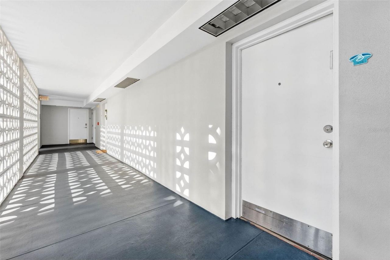 470 3rd Street S, Unit 318, Saint Petersburg, FL 33701 Photo