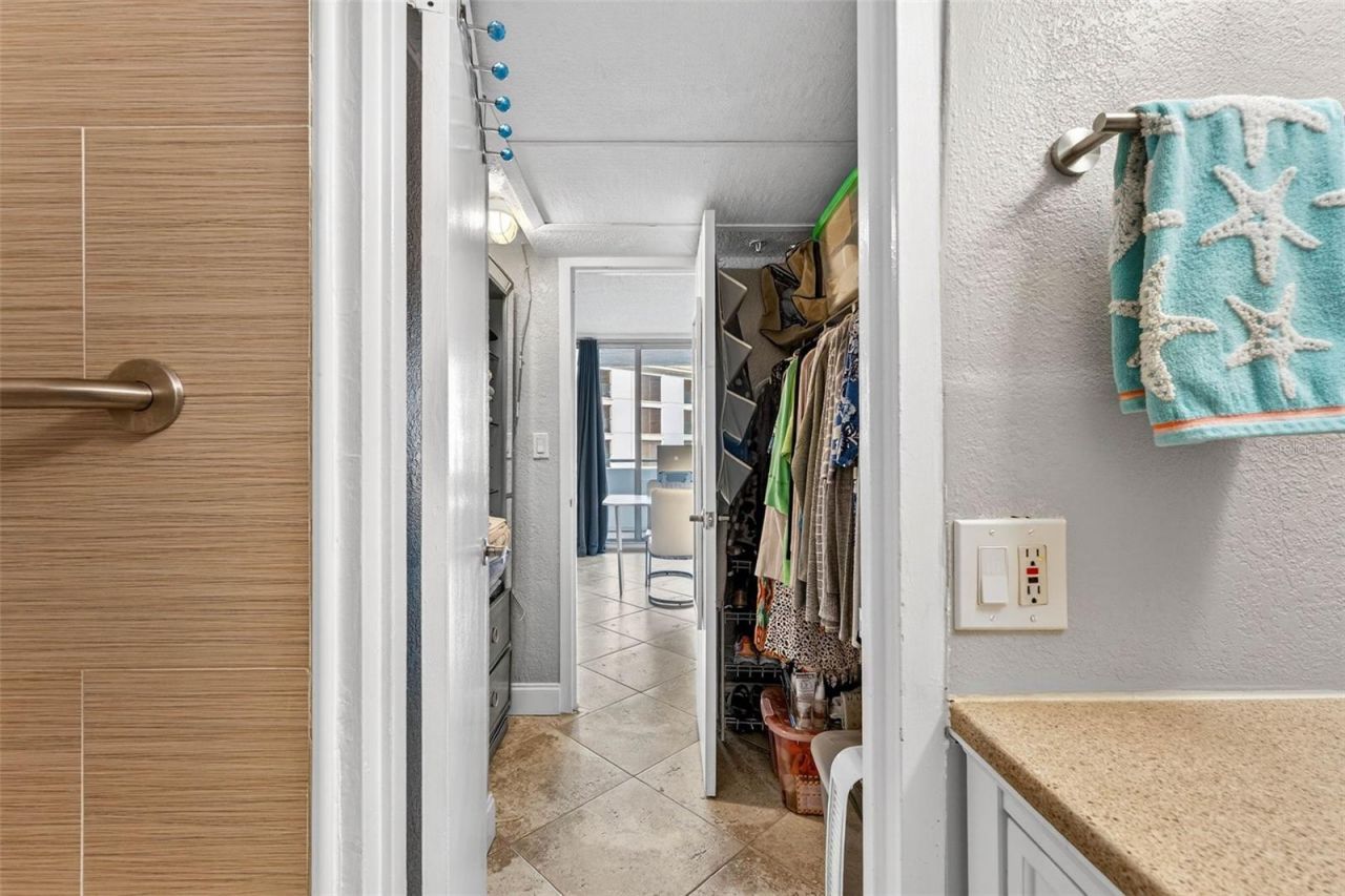 470 3rd Street S, Unit 318, Saint Petersburg, FL 33701 Photo