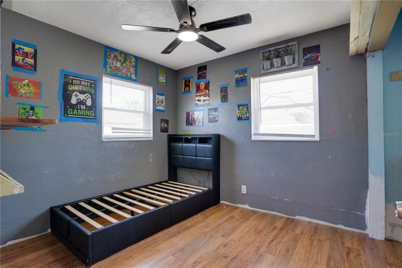 701 61st Avenue Ne, Saint Petersburg, FL 33703 Photo