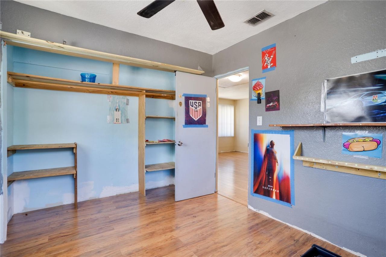 701 61st Avenue Ne, Saint Petersburg, FL 33703 Photo