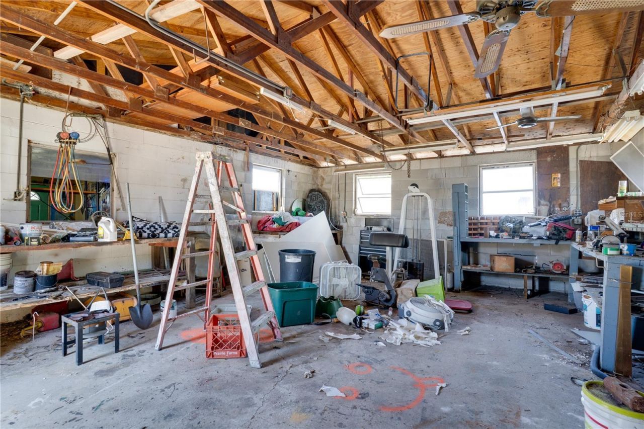 701 61st Avenue Ne, Saint Petersburg, FL 33703 Photo