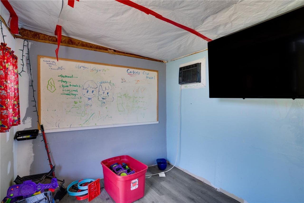 701 61st Avenue Ne, Saint Petersburg, FL 33703 Photo