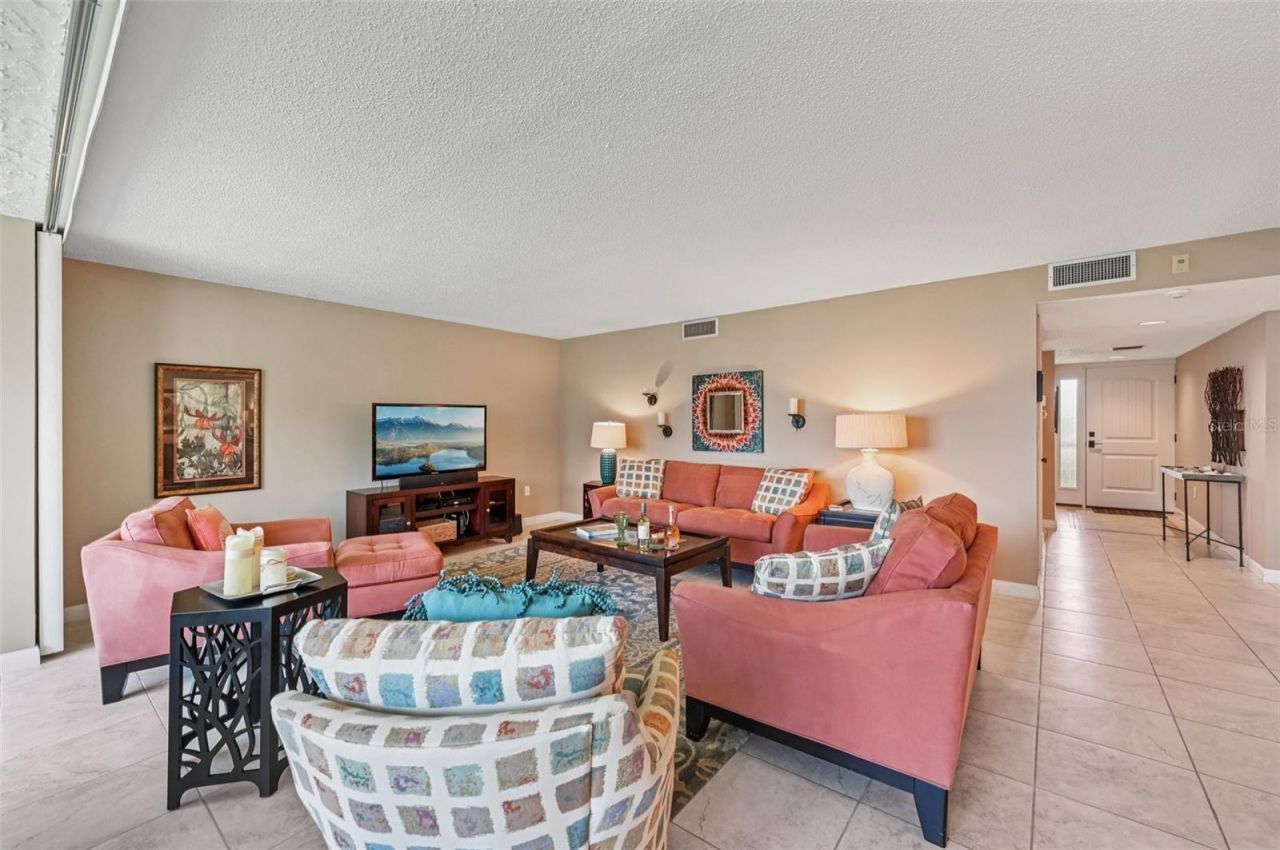 8710 Midnight Pass Road, Unit 203B, Sarasota, FL 34242 Photo