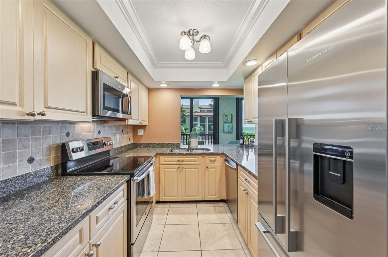 8710 Midnight Pass Road, Unit 203B, Sarasota, FL 34242 Photo