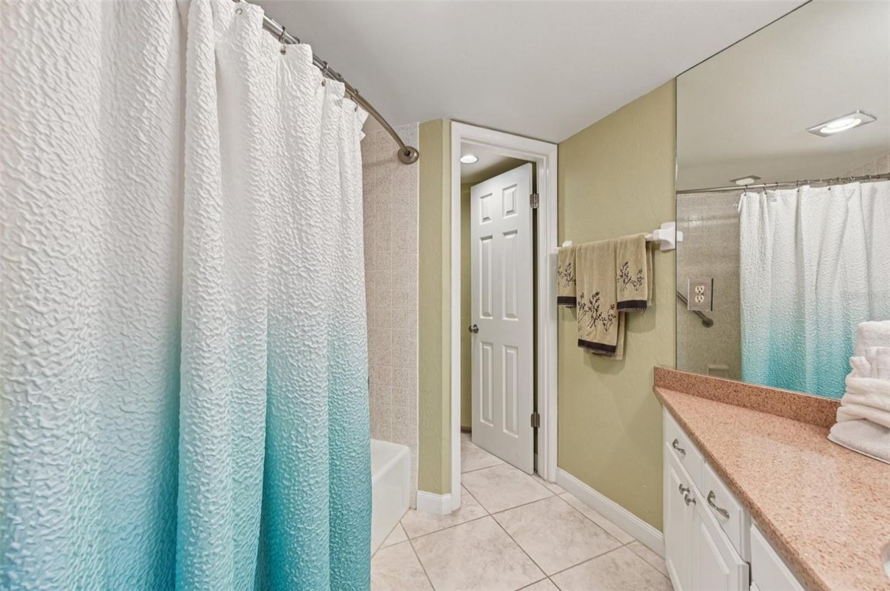 8710 Midnight Pass Road, Unit 203B, Sarasota, FL 34242 Photo