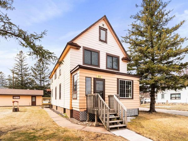 301 S 59th Ave W, Duluth, MN 55807