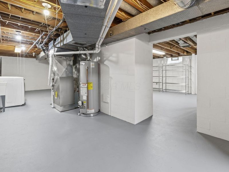 242 W New England Avenue, Columbus, OH 43085 Photo 49