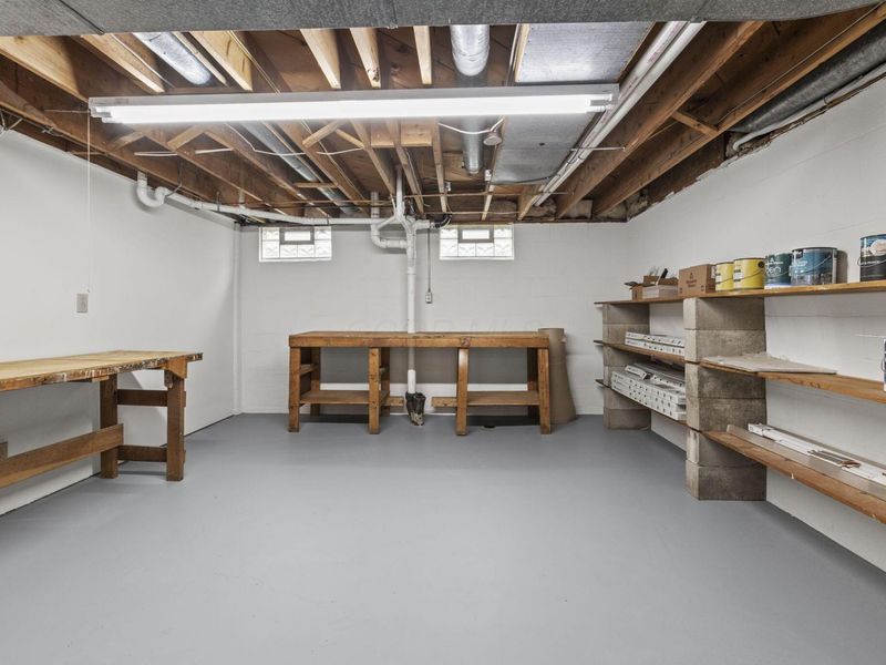 242 W New England Avenue, Columbus, OH 43085 Photo 51